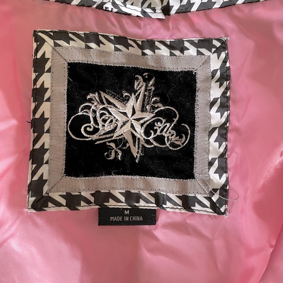 Parisian-style coat - Picture 8 of 11